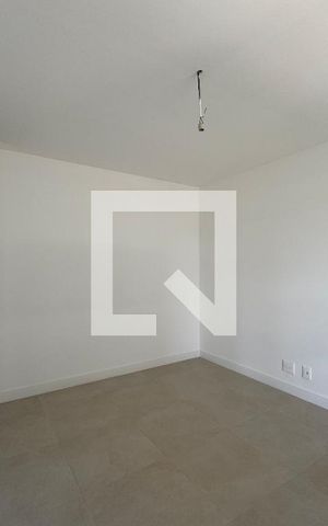 Apartamento à venda com 187m², 4 quartos e 3 vagas Apartamento à venda com 187m², 4 quartos e 3 vagasQuarto 2