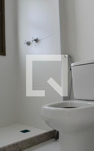 Apartamento à venda com 187m², 4 quartos e 3 vagas Apartamento à venda com 187m², 4 quartos e 3 vagasSuíte 2 - Banheiro