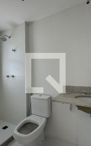 Apartamento à venda com 187m², 4 quartos e 3 vagas Apartamento à venda com 187m², 4 quartos e 3 vagasSuíte 2 - Banheiro