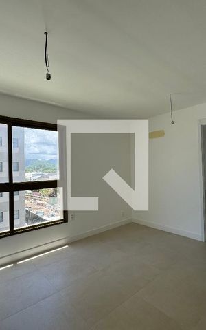 Apartamento à venda com 187m², 4 quartos e 3 vagas Apartamento à venda com 187m², 4 quartos e 3 vagasSuíte 2