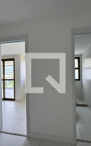 Apartamento à venda com 187m², 4 quartos e 3 vagas Apartamento à venda com 187m², 4 quartos e 3 vagasCozinha e Área de Serviço - Quarto