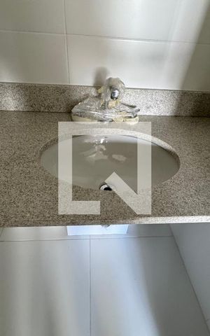 Apartamento à venda com 124m², 3 quartos e 2 vagas Apartamento à venda com 124m², 3 quartos e 2 vagasBanheiro Social