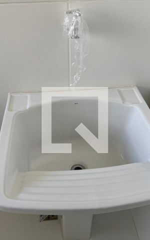 Apartamento à venda com 124m², 3 quartos e 2 vagas Apartamento à venda com 124m², 3 quartos e 2 vagasCozinha e Área de Serviço