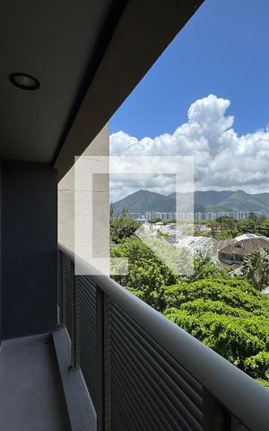 Apartamento à venda com 124m², 3 quartos e 2 vagas Apartamento à venda com 124m², 3 quartos e 2 vagasSuíte - Varanda