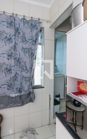 Apartamento para alugar com 95m², 2 quartos e sem vaga Apartamento para alugar com 95m², 2 quartos e sem vagaÁrea de Serviço