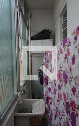 Apartamento à venda com 65m², 2 quartos e sem vagaÁrea de Serviço