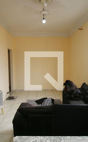 Apartamento à venda com 65m², 2 quartos e sem vagaSala