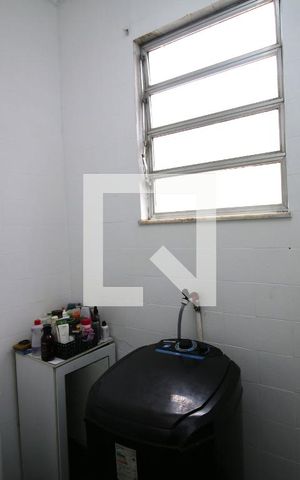 Apartamento à venda com 65m², 2 quartos e sem vagaBanheiro