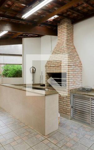 Apartamento à venda com 135m², 4 quartos e 2 vagasChurrasqueira
