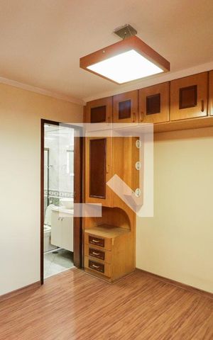 Apartamento à venda com 135m², 4 quartos e 2 vagas Apartamento à venda com 135m², 4 quartos e 2 vagasSuíte