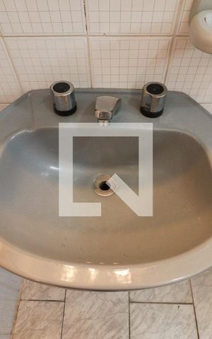Apartamento à venda com 135m², 4 quartos e 2 vagas Apartamento à venda com 135m², 4 quartos e 2 vagasBanheiro Social