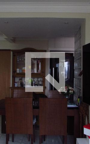 Apartamento à venda com 70m², 3 quartos e 1 vagaSala