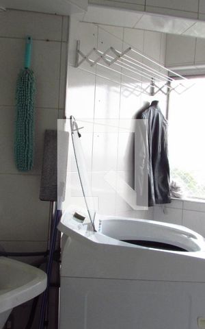 Apartamento à venda com 70m², 3 quartos e 1 vagaÁrea de Serviço