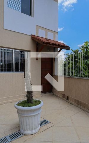 Casa de condomínio à venda com 120m², 2 quartos e 3 vagas Casa de condomínio à venda com 120m², 2 quartos e 3 vagasFachada da casa
