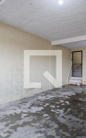 Casa de condomínio à venda com 120m², 2 quartos e 3 vagas Casa de condomínio à venda com 120m², 2 quartos e 3 vagasGaragem