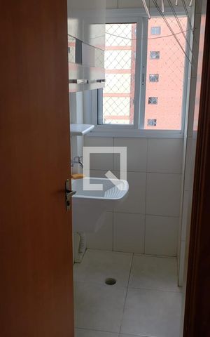 Apartamento à venda com 64m², 2 quartos e 2 vagas Apartamento à venda com 64m², 2 quartos e 2 vagasLavanderia
