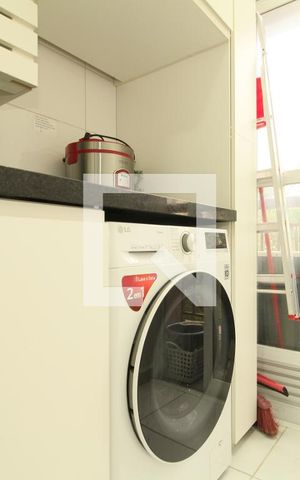 Apartamento para alugar com 58m², 2 quartos e 1 vagaÁrea de Serviço
