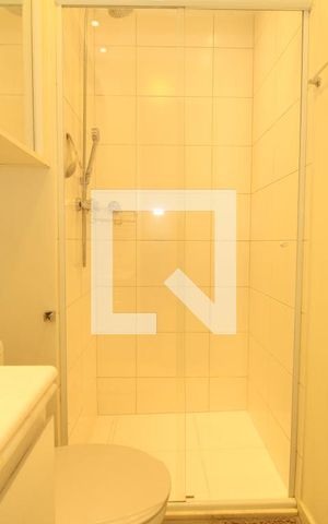 Apartamento para alugar com 58m², 2 quartos e 1 vagaBanheiro Social