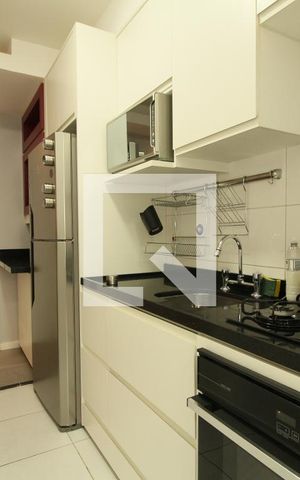 Apartamento para alugar com 58m², 2 quartos e 1 vagaCozinha - Armários