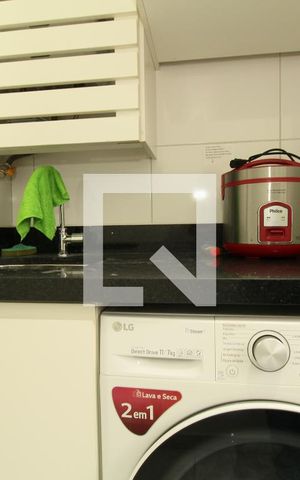 Apartamento para alugar com 58m², 2 quartos e 1 vagaÁrea de Serviço