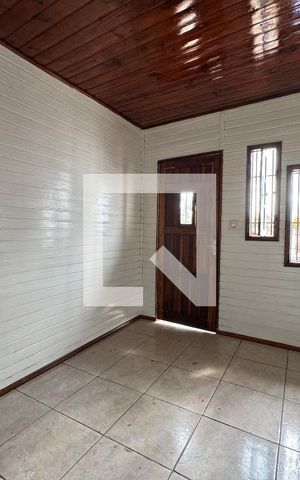 Casa para alugar com 80m², 2 quartos e 1 vaga Casa para alugar com 80m², 2 quartos e 1 vagaSala