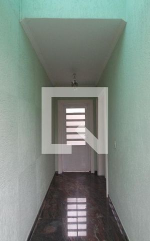 Casa à venda com 370m², 4 quartos e 8 vagasEntrada