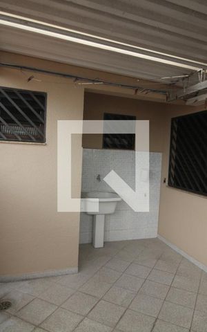Casa à venda com 370m², 4 quartos e 8 vagasÁrea de Serviço