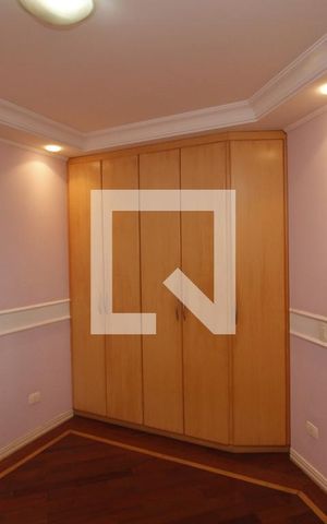 Casa à venda com 370m², 4 quartos e 8 vagasQuarto Suíte