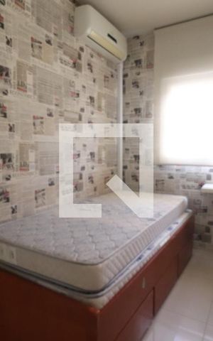 Apartamento para alugar com 60m², 2 quartos e 1 vagaQuarto 01