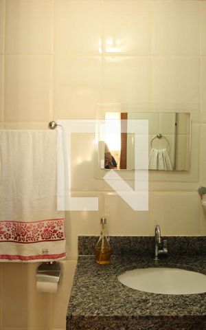 Apartamento à venda com 95m², 2 quartos e 2 vagasBanheiro