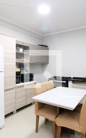 Casa para alugar com 150m², 2 quartos e 1 vagaCozinha
