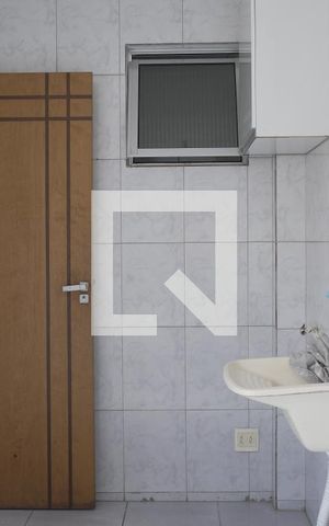 Casa de condomínio para alugar com 90m², 3 quartos e 1 vagaÁrea de Serviço