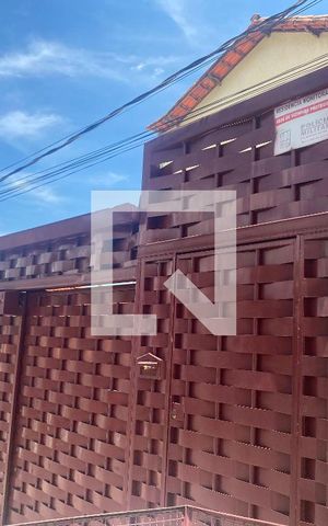 Casa de condomínio para alugar com 90m², 3 quartos e 1 vaga Casa de condomínio para alugar com 90m², 3 quartos e 1 vagaFachada
