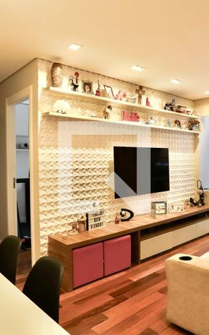 Apartamento à venda com 67m², 2 quartos e 1 vaga Apartamento à venda com 67m², 2 quartos e 1 vagaSala