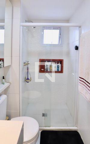 Apartamento à venda com 67m², 2 quartos e 1 vaga Apartamento à venda com 67m², 2 quartos e 1 vagaBanheiro