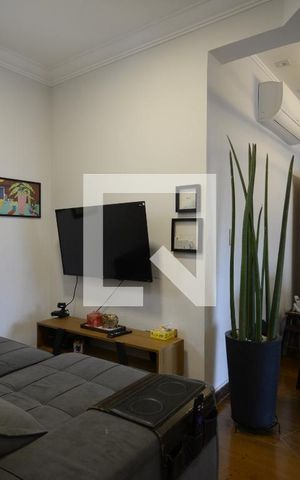 Apartamento à venda com 78m², 2 quartos e 2 vagasSala