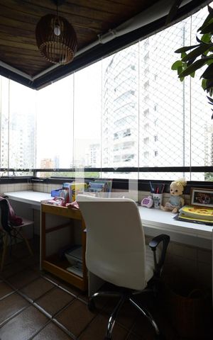 Apartamento à venda com 78m², 2 quartos e 2 vagasSala