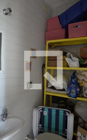 Apartamento à venda com 78m², 2 quartos e 2 vagasBanheiro de Serviço