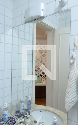 Apartamento à venda com 78m², 2 quartos e 2 vagasBanheiro