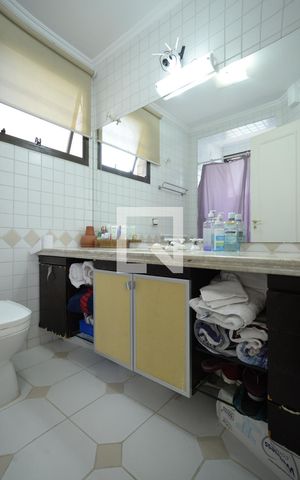 Apartamento à venda com 78m², 2 quartos e 2 vagasSuíte
