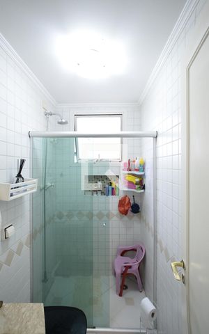 Apartamento à venda com 78m², 2 quartos e 2 vagasBanheiro
