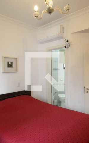 Apartamento à venda com 78m², 2 quartos e 2 vagasSuíte