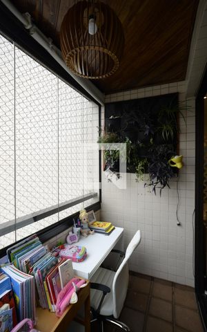 Apartamento à venda com 78m², 2 quartos e 2 vagasSala
