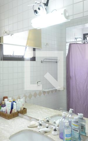 Apartamento à venda com 78m², 2 quartos e 2 vagasSuíte