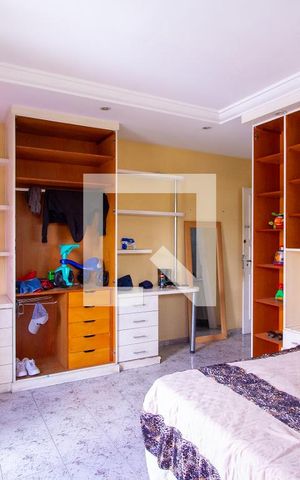 Casa para alugar com 511m², 4 quartos e 5 vagas Casa para alugar com 511m², 4 quartos e 5 vagasSuíte 1