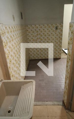 Apartamento para alugar com 50m², 2 quartos e sem vagaÁrea de Serviço