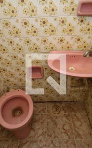 Apartamento para alugar com 50m², 2 quartos e sem vagaBanheiro