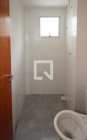 Apartamento para alugar com 35m², 2 quartos e sem vaga Apartamento para alugar com 35m², 2 quartos e sem vagaBanheiro