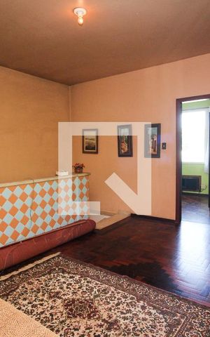 Casa à venda com 290m², 5 quartos e 4 vagas Casa à venda com 290m², 5 quartos e 4 vagasSala 3