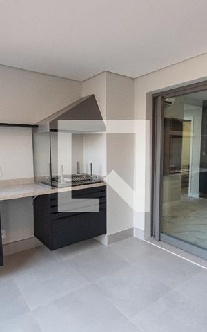 Apartamento para alugar com 65m², 2 quartos e 1 vaga Apartamento para alugar com 65m², 2 quartos e 1 vagaVaranda